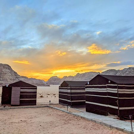 Wadi Rum Galaxy Camp Exterior photo