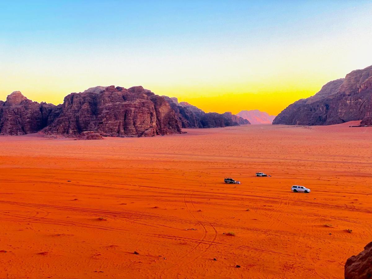 Wadi Rum Galaxy Camp Exterior photo