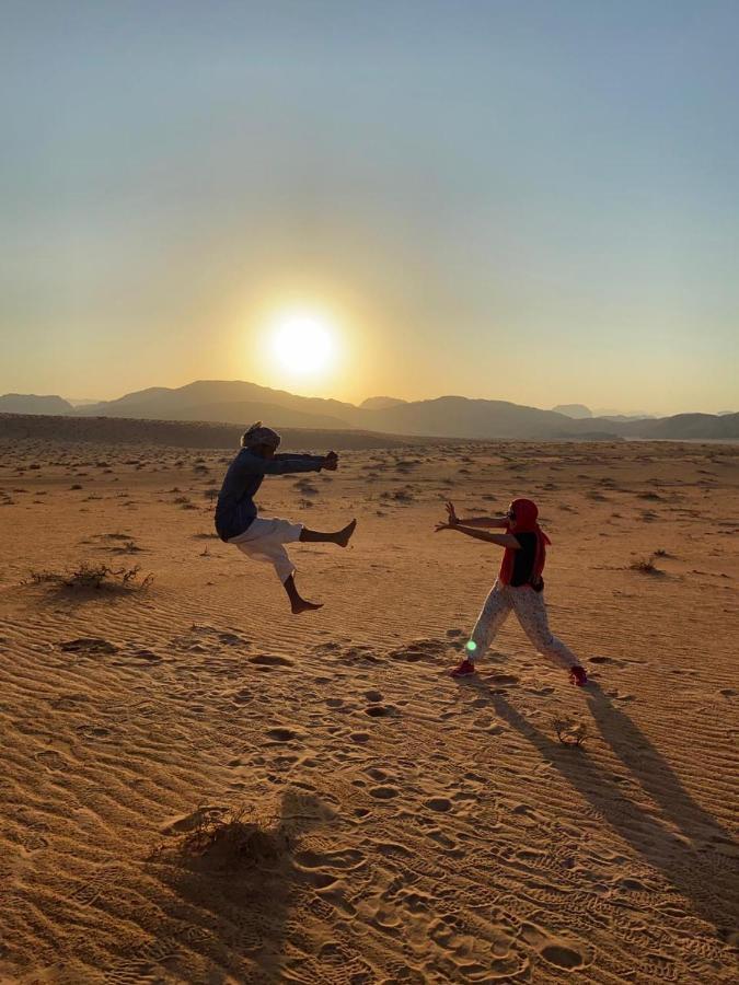 Wadi Rum Galaxy Camp Exterior photo