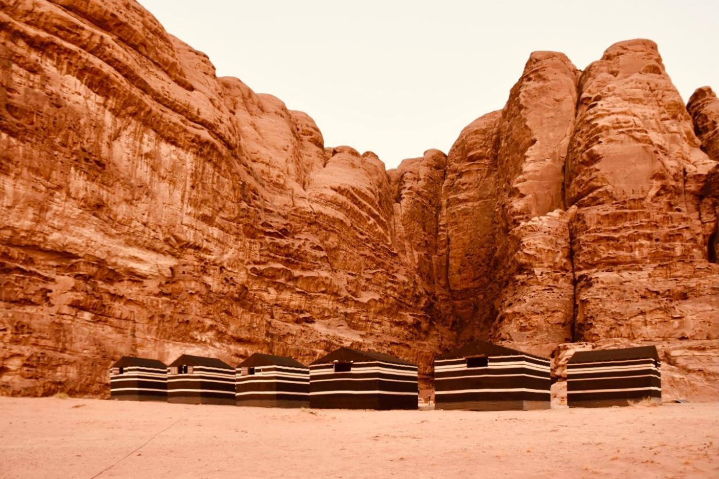 Wadi Rum Galaxy Camp Exterior photo
